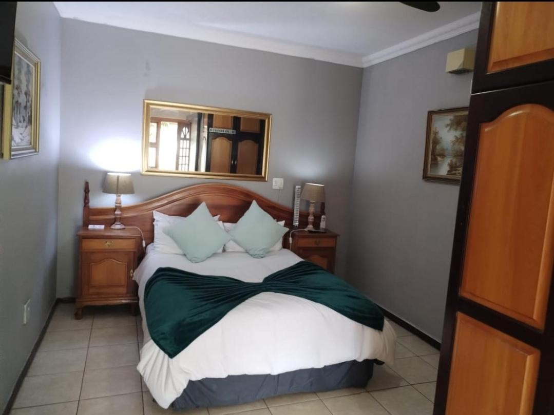 Lagoon Breeze Guest House Knysna Eksteriør bilde