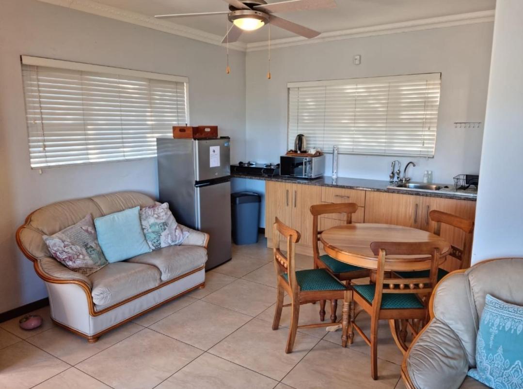 Lagoon Breeze Guest House Knysna Eksteriør bilde