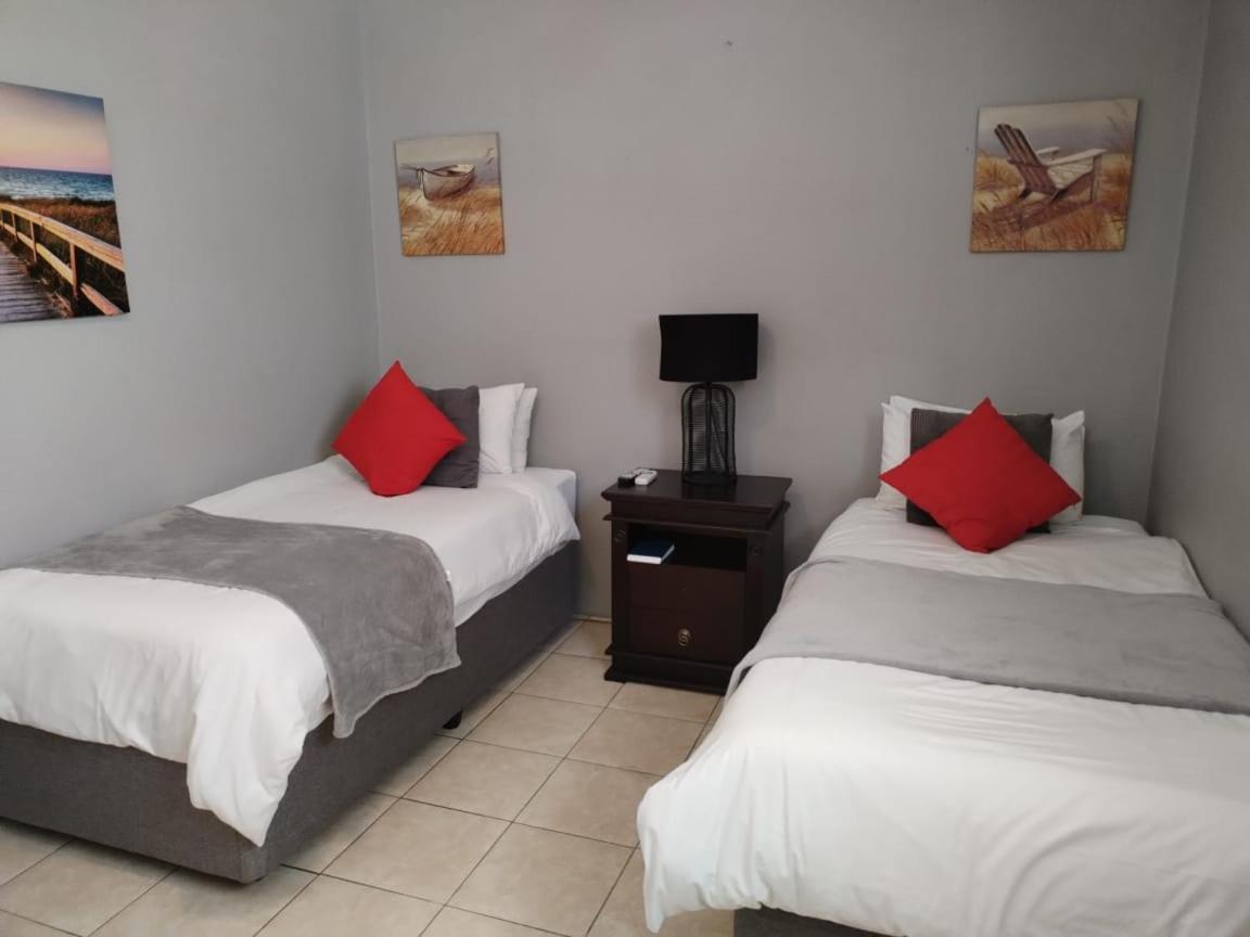 Lagoon Breeze Guest House Knysna Eksteriør bilde