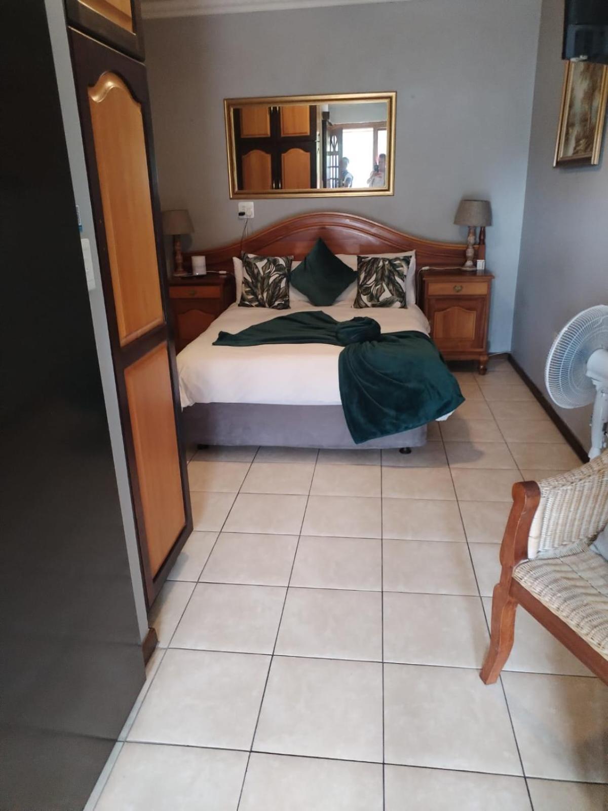 Lagoon Breeze Guest House Knysna Eksteriør bilde